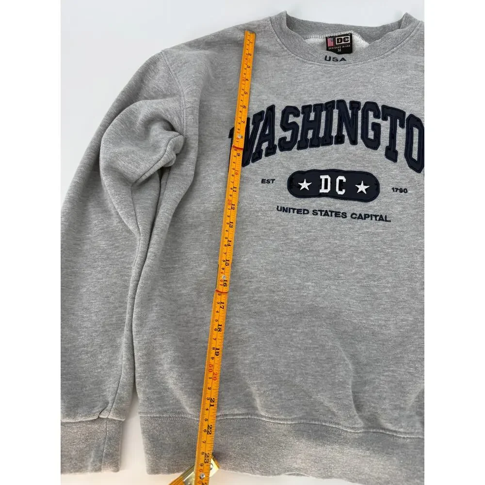 Washington DC Crewneck Sweatshirt Gray Fleece USA Souvenir Adult Medium
